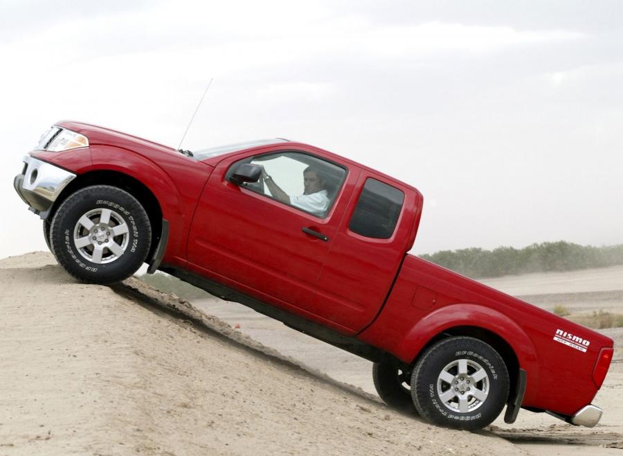  Nissan Frontier King Cab 2005 года  (фото 11 из 17)